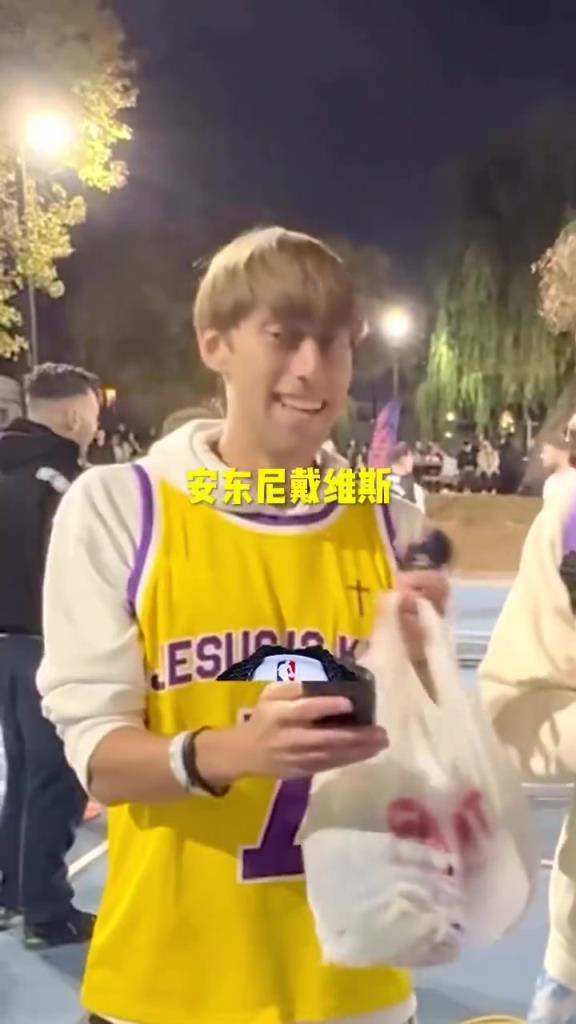 难度有点高啊！通过发型猜NBA球员，你们能猜中几位？